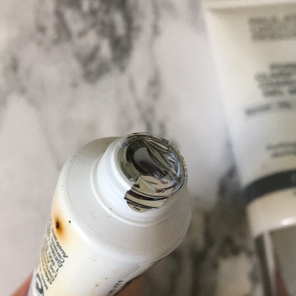 Paulas choice pore clarifying mask and dermalogica - Picture 2 of 5